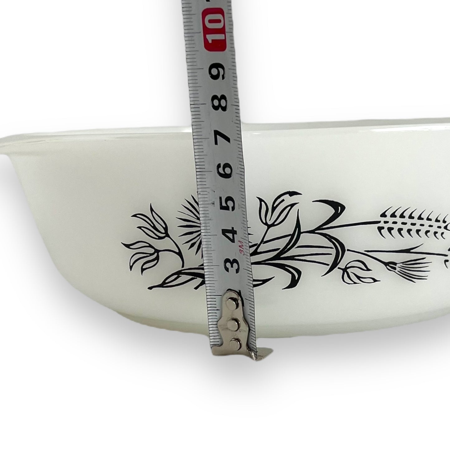 Agee Pyrex Black Wheat Mixing Bowl - Made in Australia