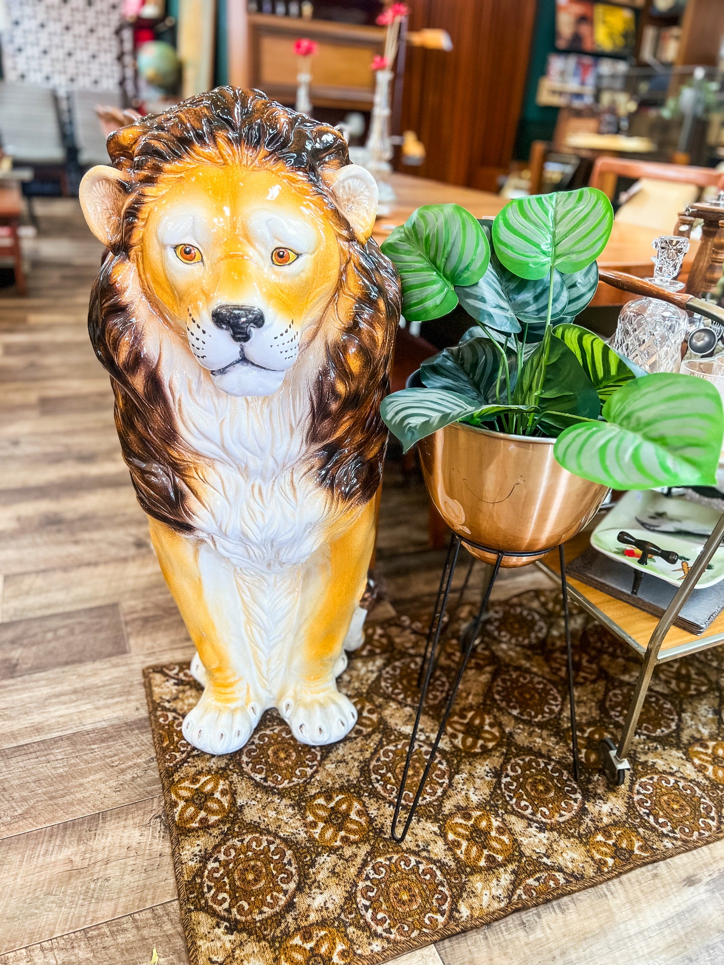 Italian Ceramic Lion Statue – 90cm Tall