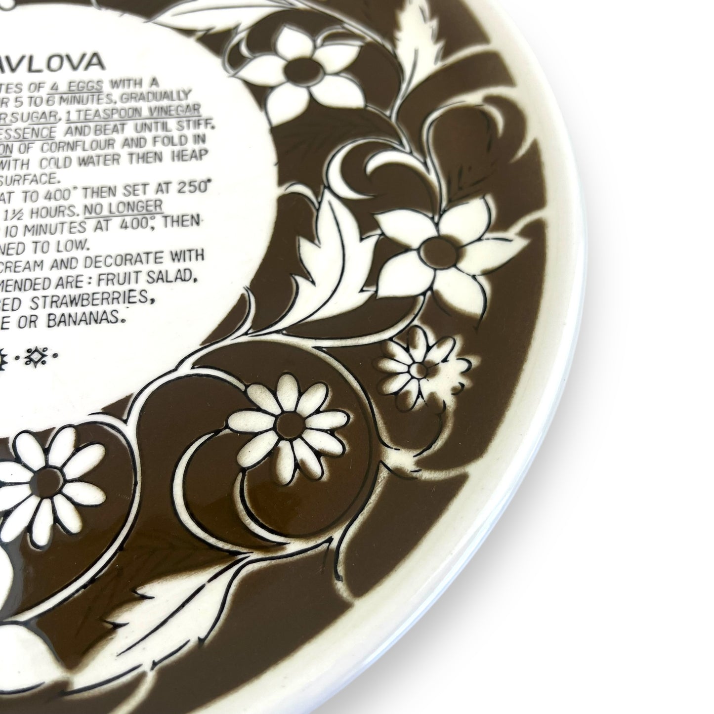 Pavlova Recipe Plate - Brown Flower Design