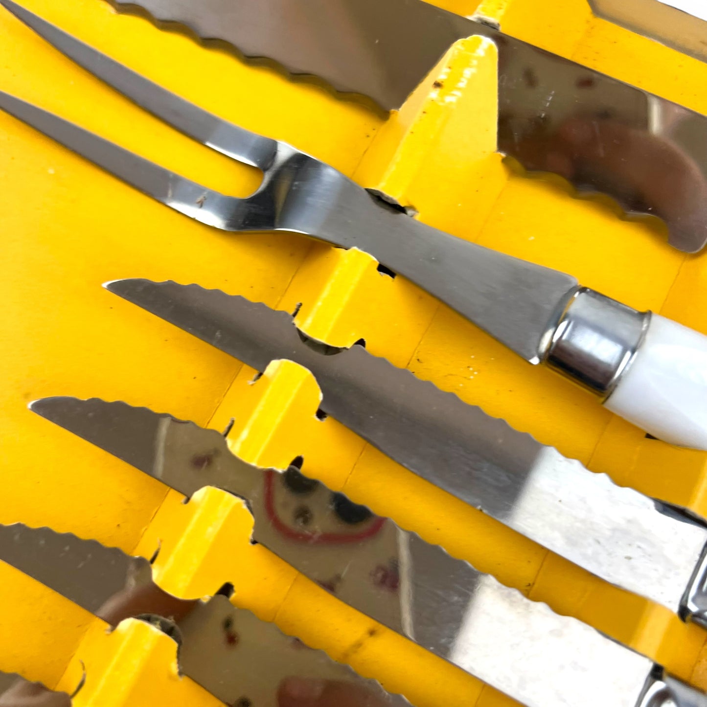 Peeredge Sheffield Stainless Steel Carving & Steak Knife Set