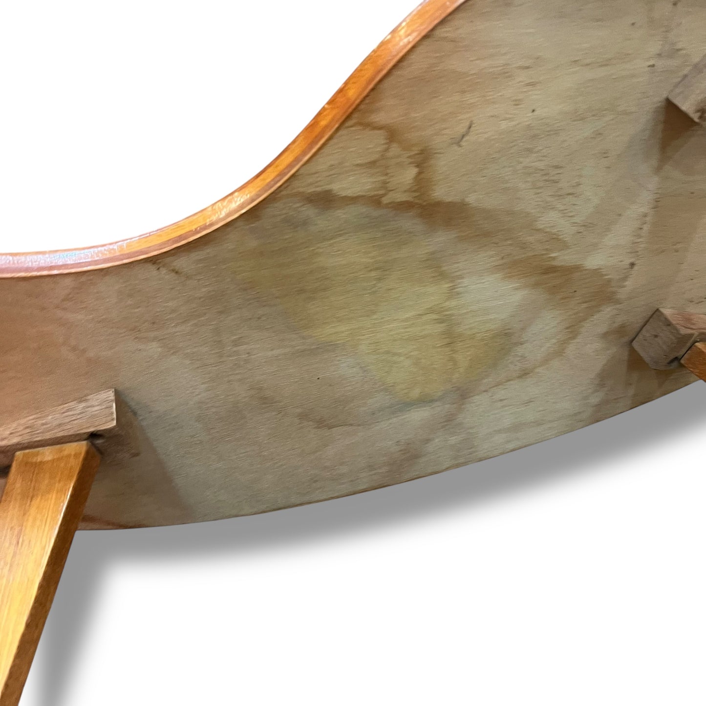 Kidney Shaped Coffee Table with Tapered Legs