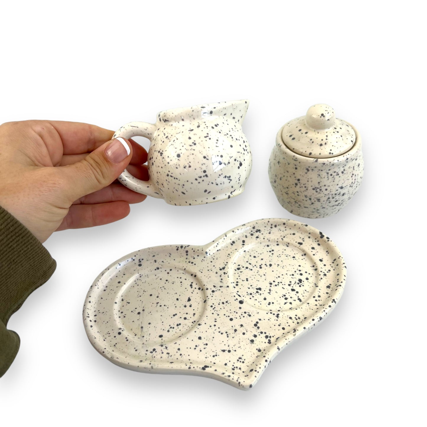 Sugar pot and creamer speckled set with love heart plate