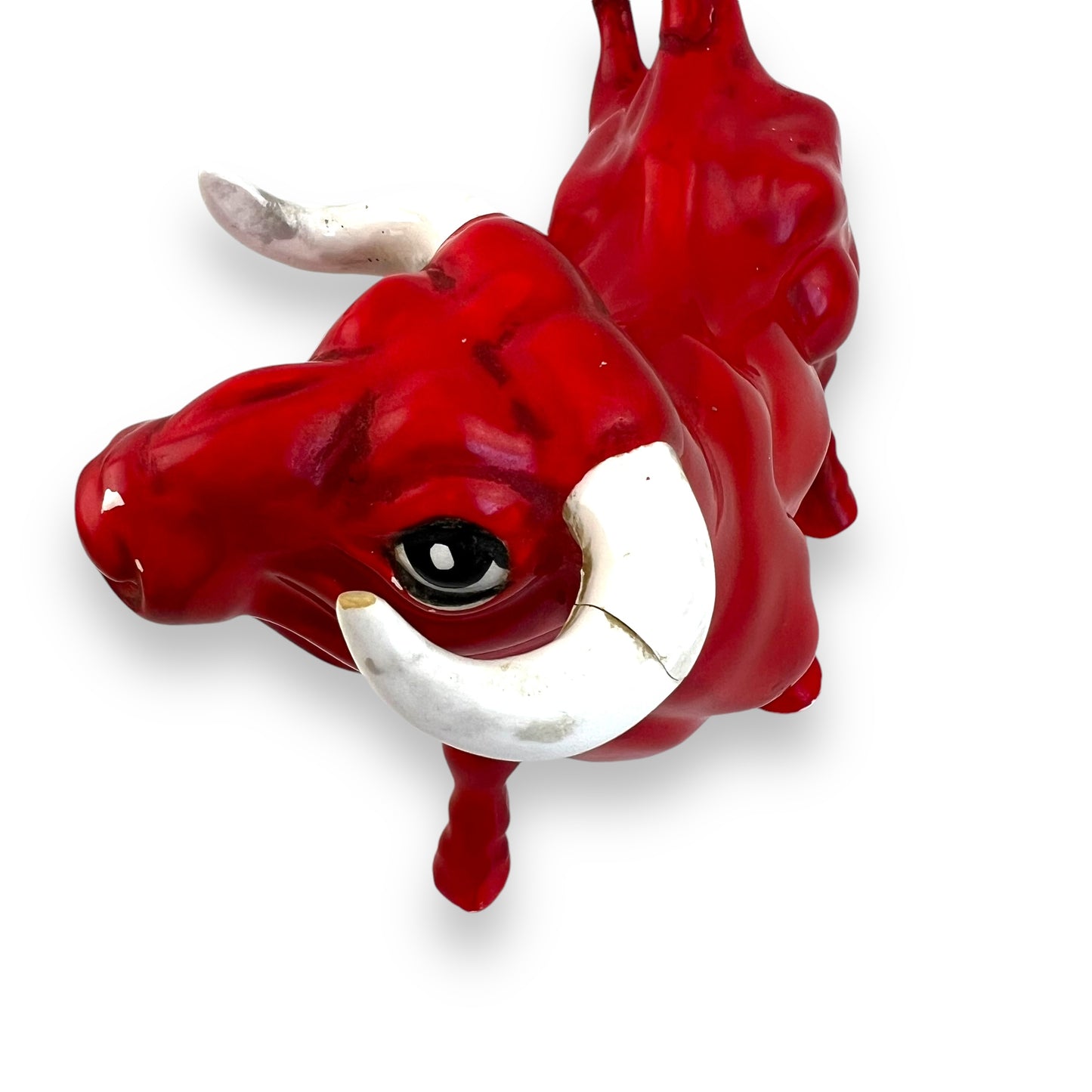 Red Ceramic Bull Figurine – Mid-Century Decorative Collectible
