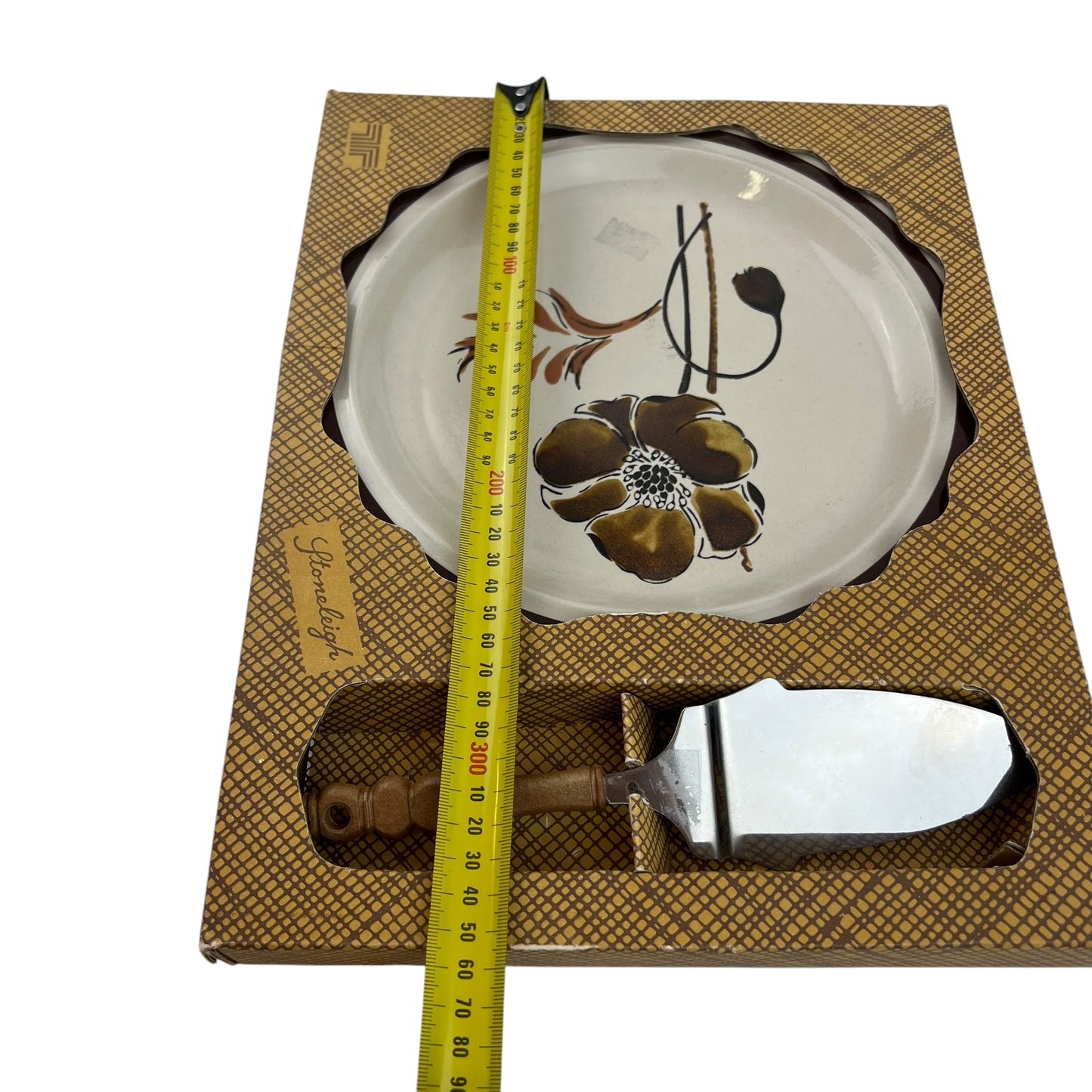 Stoneleigh brown flower serving plate with cake utensil in original box