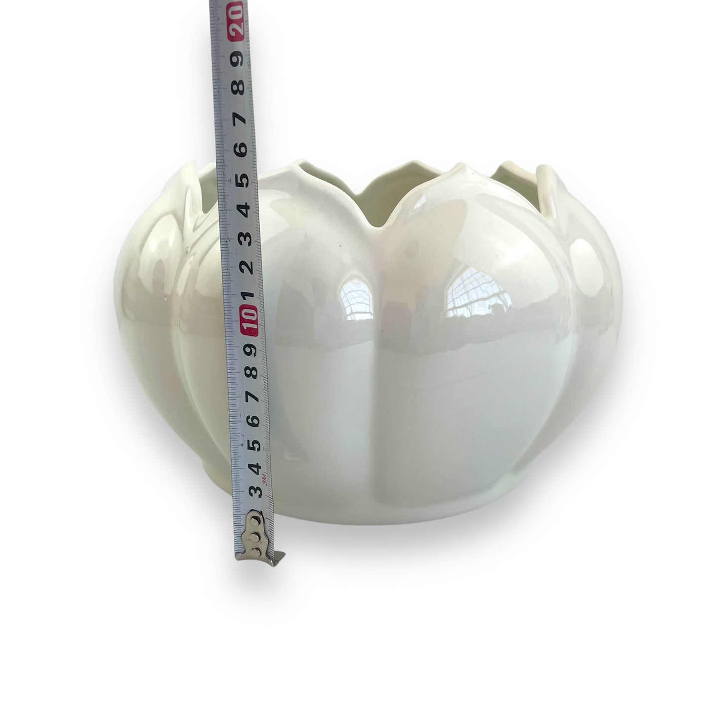 White Ceramic Flower Pot with Scalloped Petal Edges