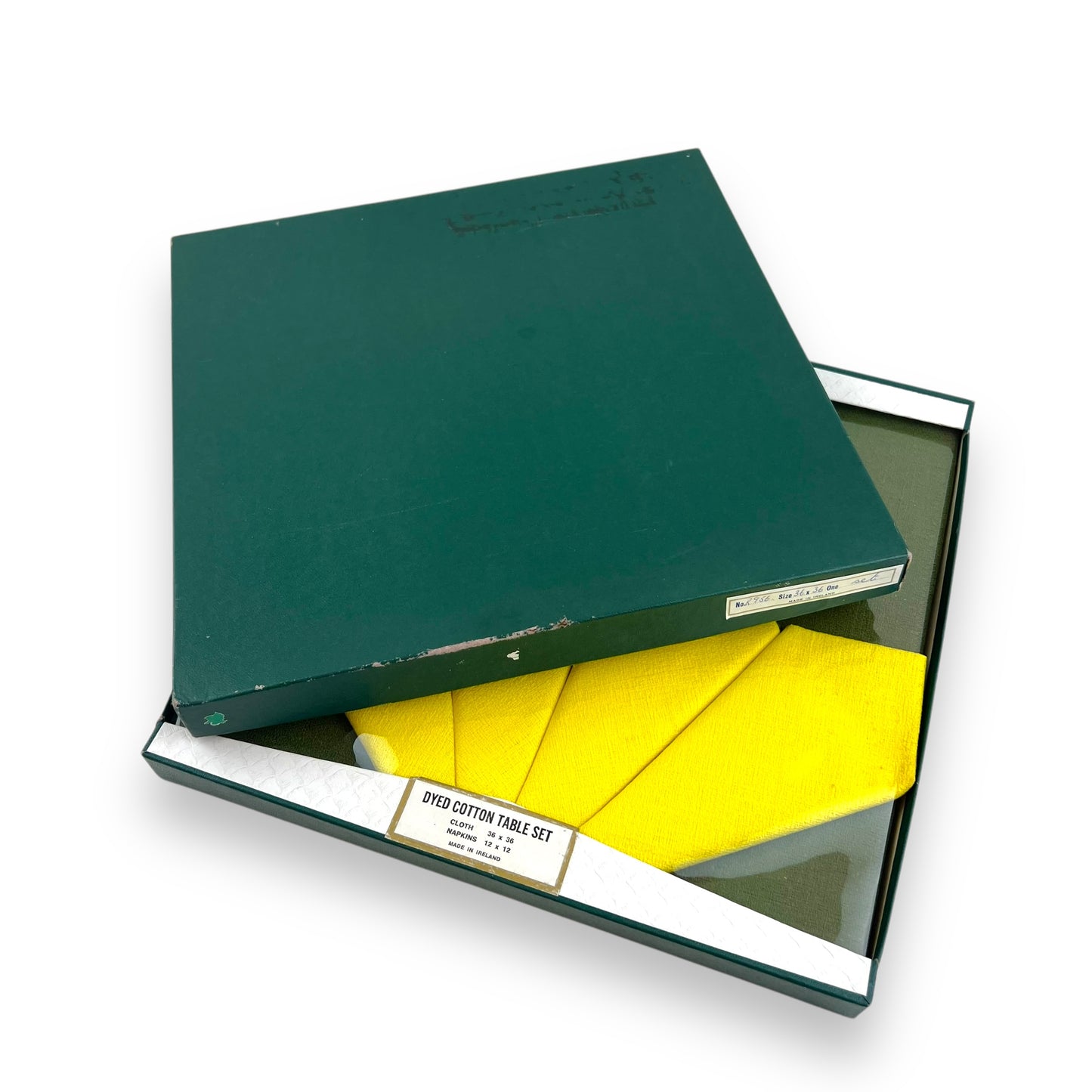 Died cotton table set green and yellow (tablecloth and napkins) in original gift box