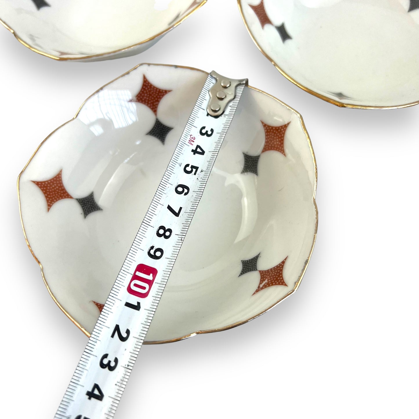 Diamond pattern small bowl set of 3 fine China 1765 stamp