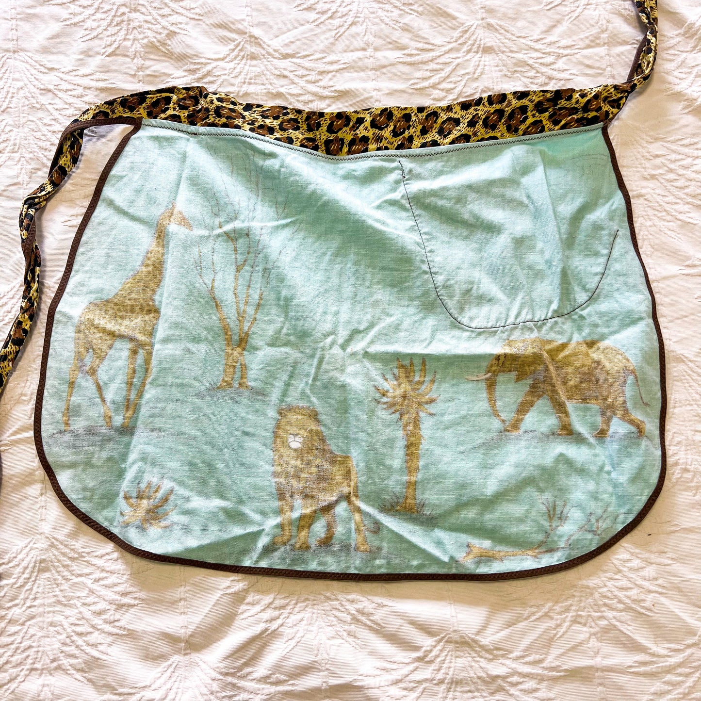 Jungle pattern fabric kitchen half apron
