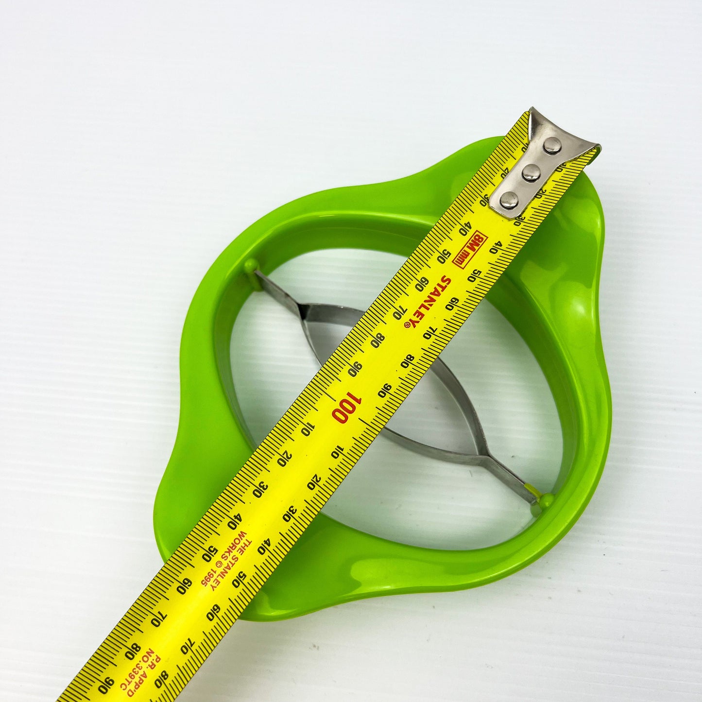 Fruit Slicer - Green Plastic Mango Slicer Utensil