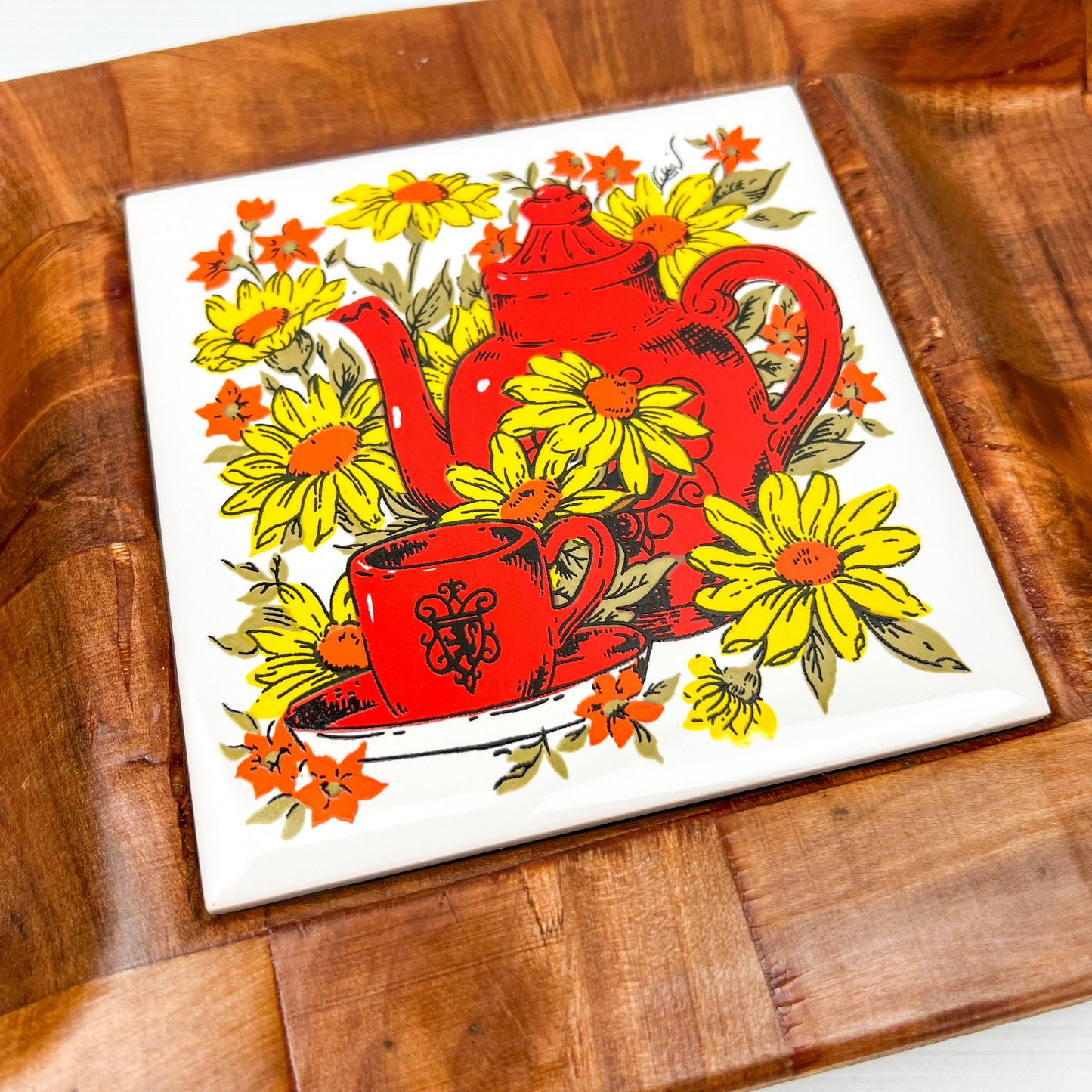Mid Century Snack Tray, Woven Wood Tray, 1970s Nibble Tray with Ceramic Tile, Made in Taiwan, Vintage Cheese Board