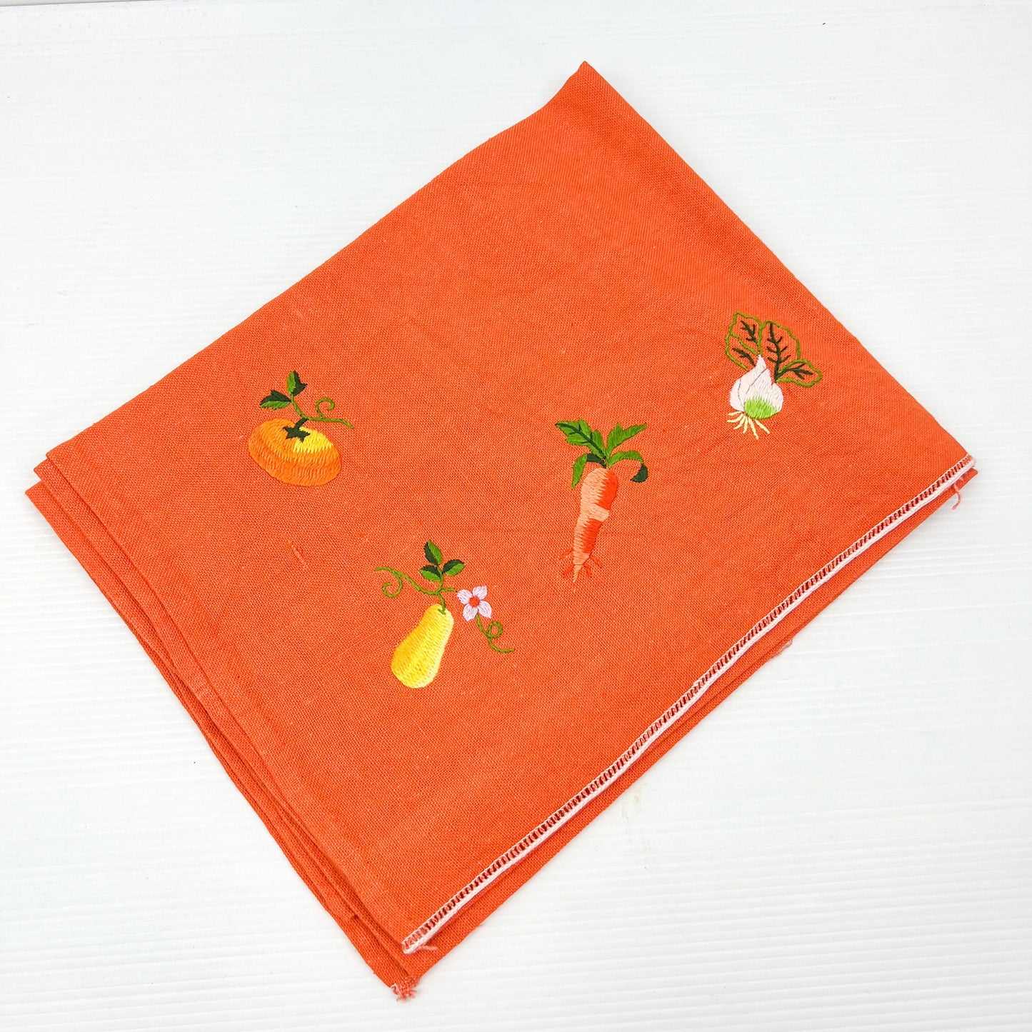 Tea Towel with embroided vegetables