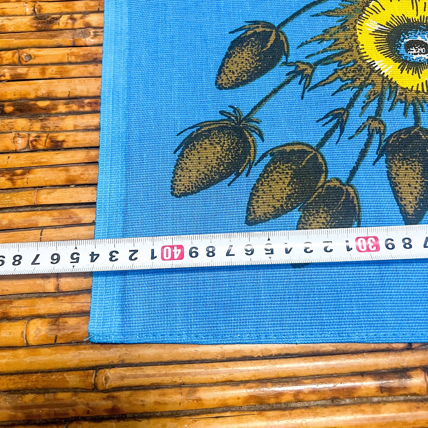 Retro Flower Tea Towel - 100% Cotton Made in Brazil