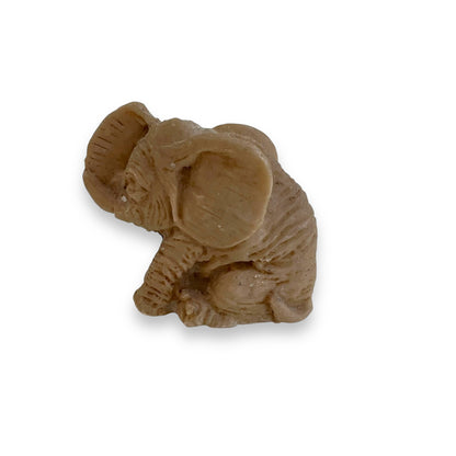 Sitting elephant ornament statue