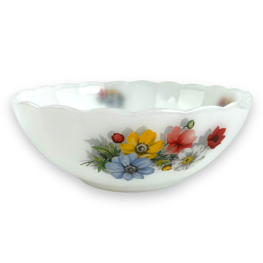 Arcopal France Multicolour flower white glass bowl