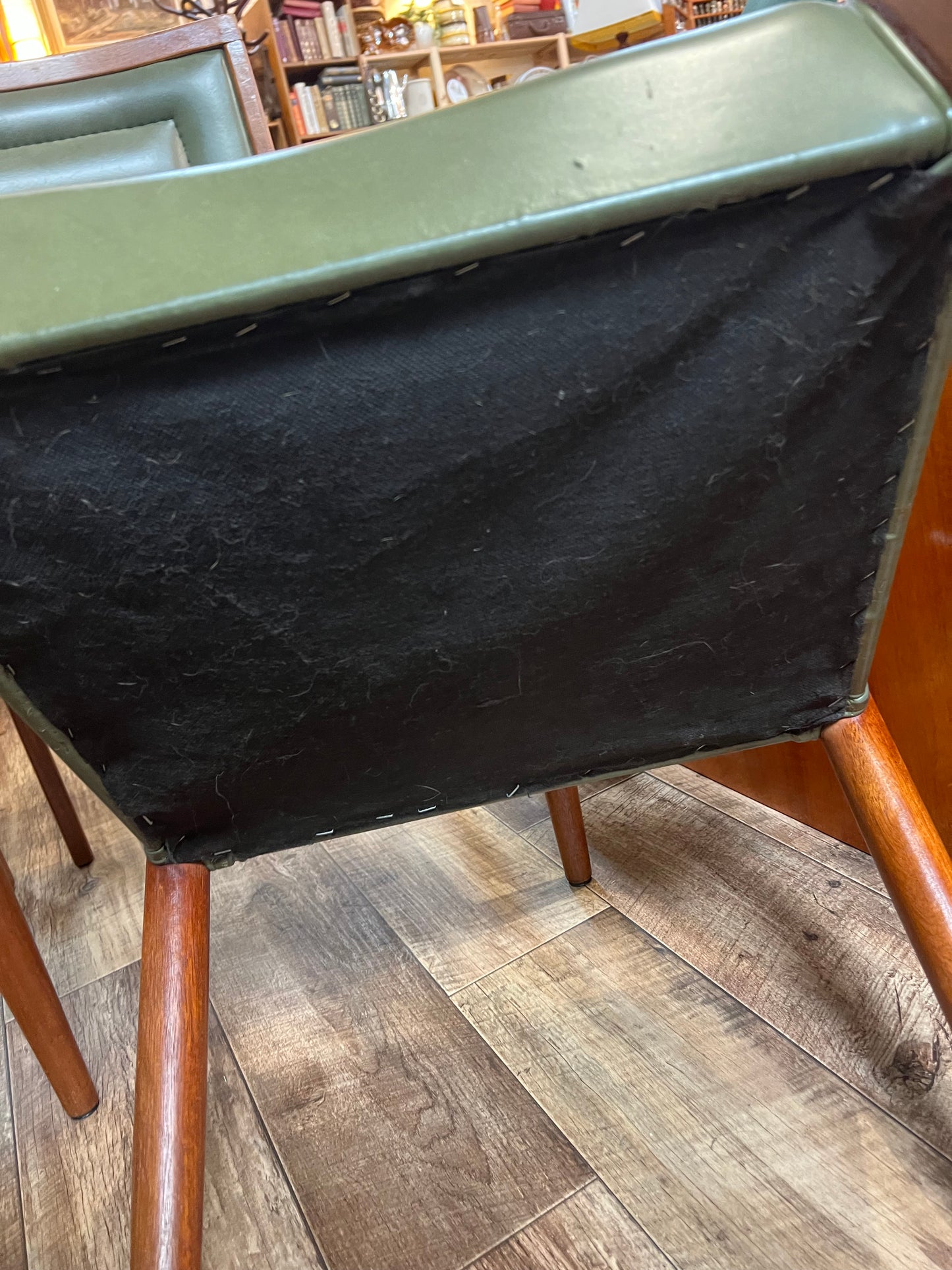 Chiswell Green Vinyl Dining Chairs – Set of 4