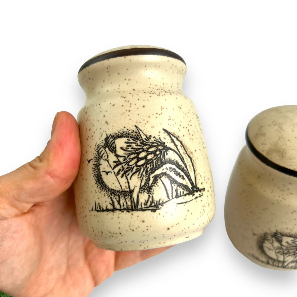 Speckled wheat art salt and pepper shaker set Southside Collector