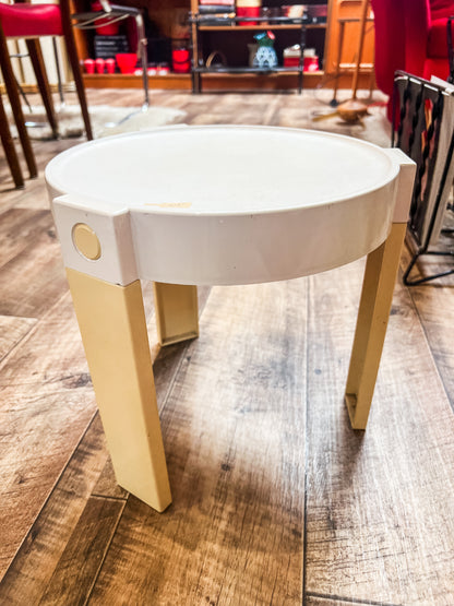Round Side Table / Plant Stool – Two Tone Cream Plastic