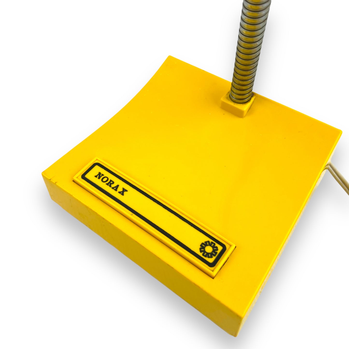 Retro Yellow Norax Desk Lamp