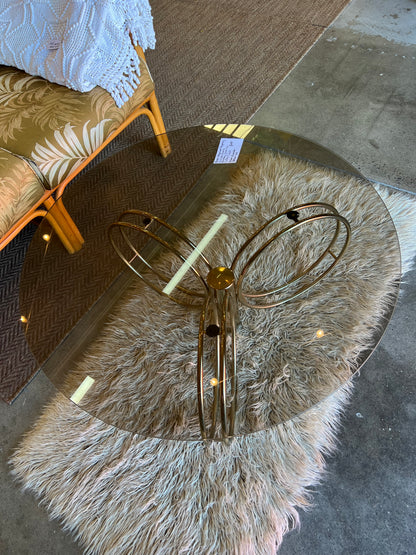 Hollywood Regency Brass & Smoked Glass Coffee Table – Sculptural Triple Ring Base, c.1970s