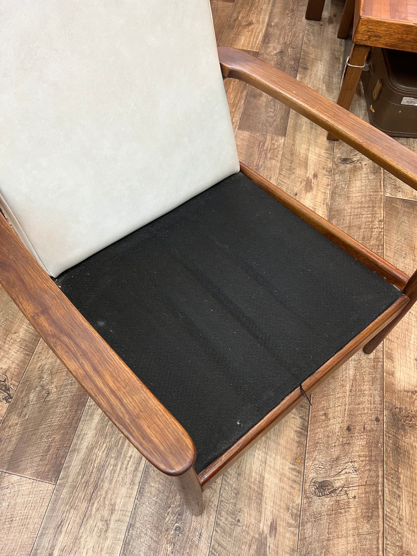 #1 Malmo Furniture Adelaide Mid Century Lounge Armchair