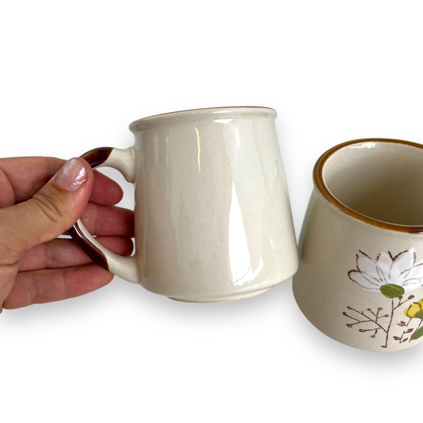 White & Yellow Flower Mug Set of 2