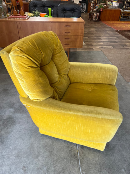 Fler Yellow Velvet Single Lounge Chair (Hole on side)