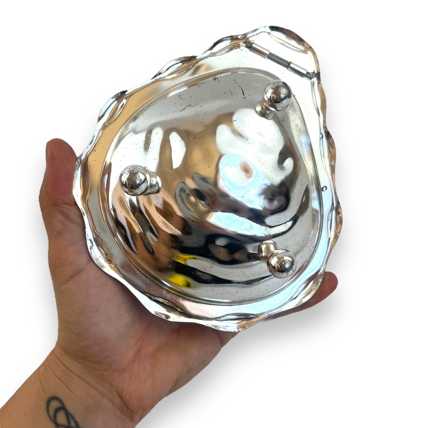 Seashell Trinket Box with Removable Dish