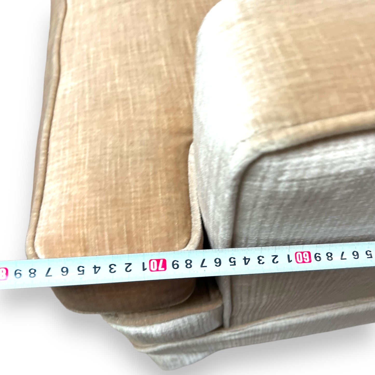 Cream single lounge chair
