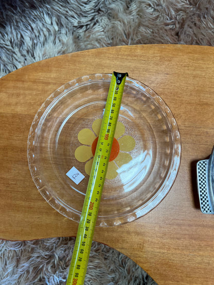 Agee Pyrex Daisy Flower Pie Dish