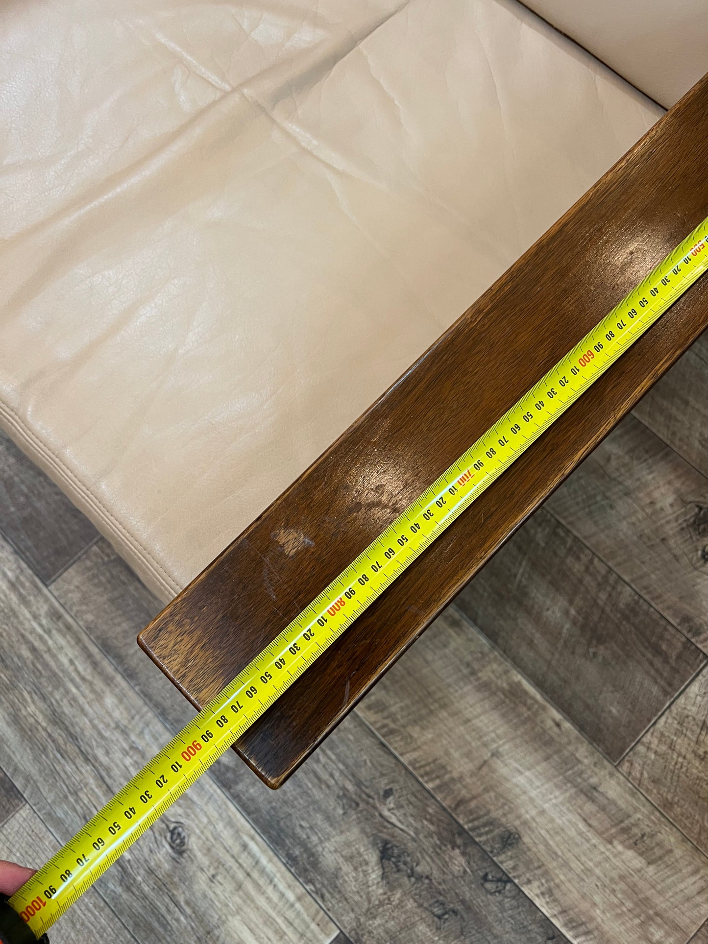 2.Single Lounge Chair Wooden Frame