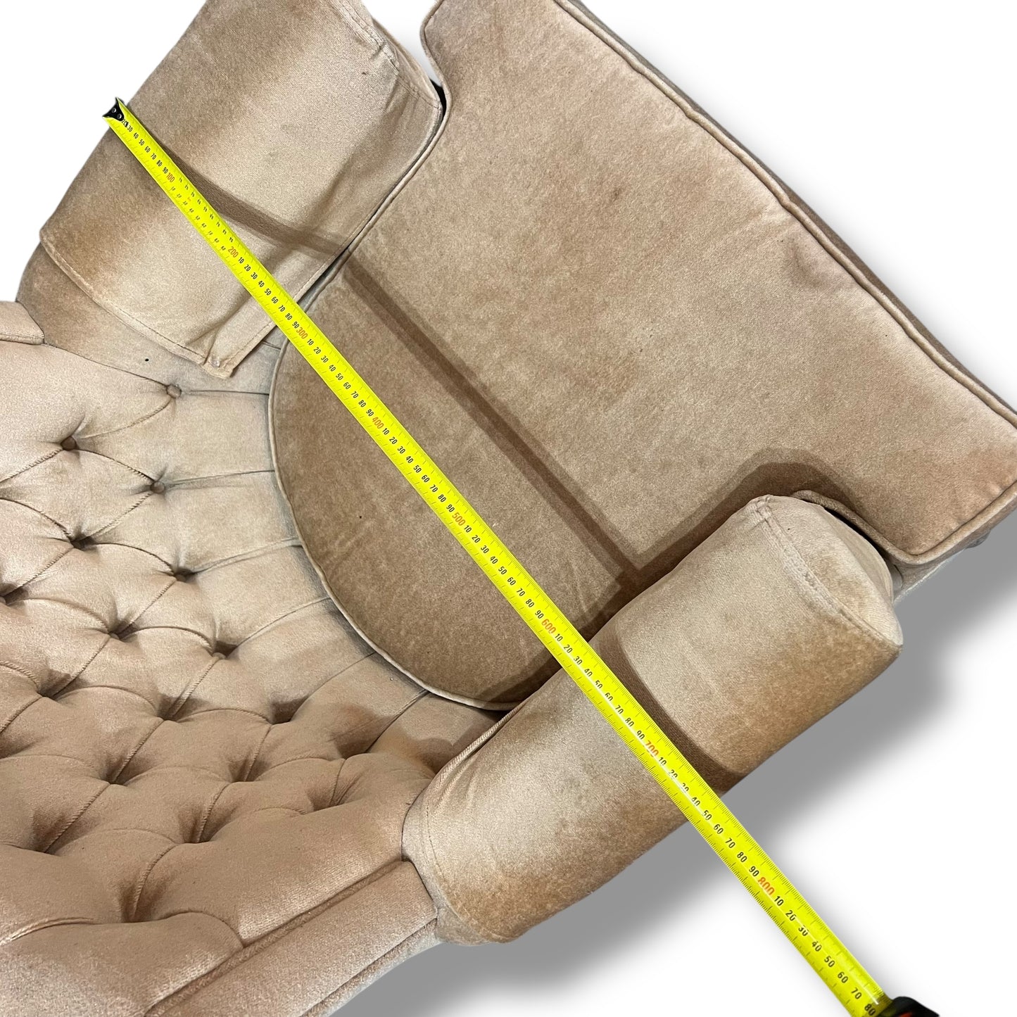 Tufted Velvet Armchair – Caramel Beige