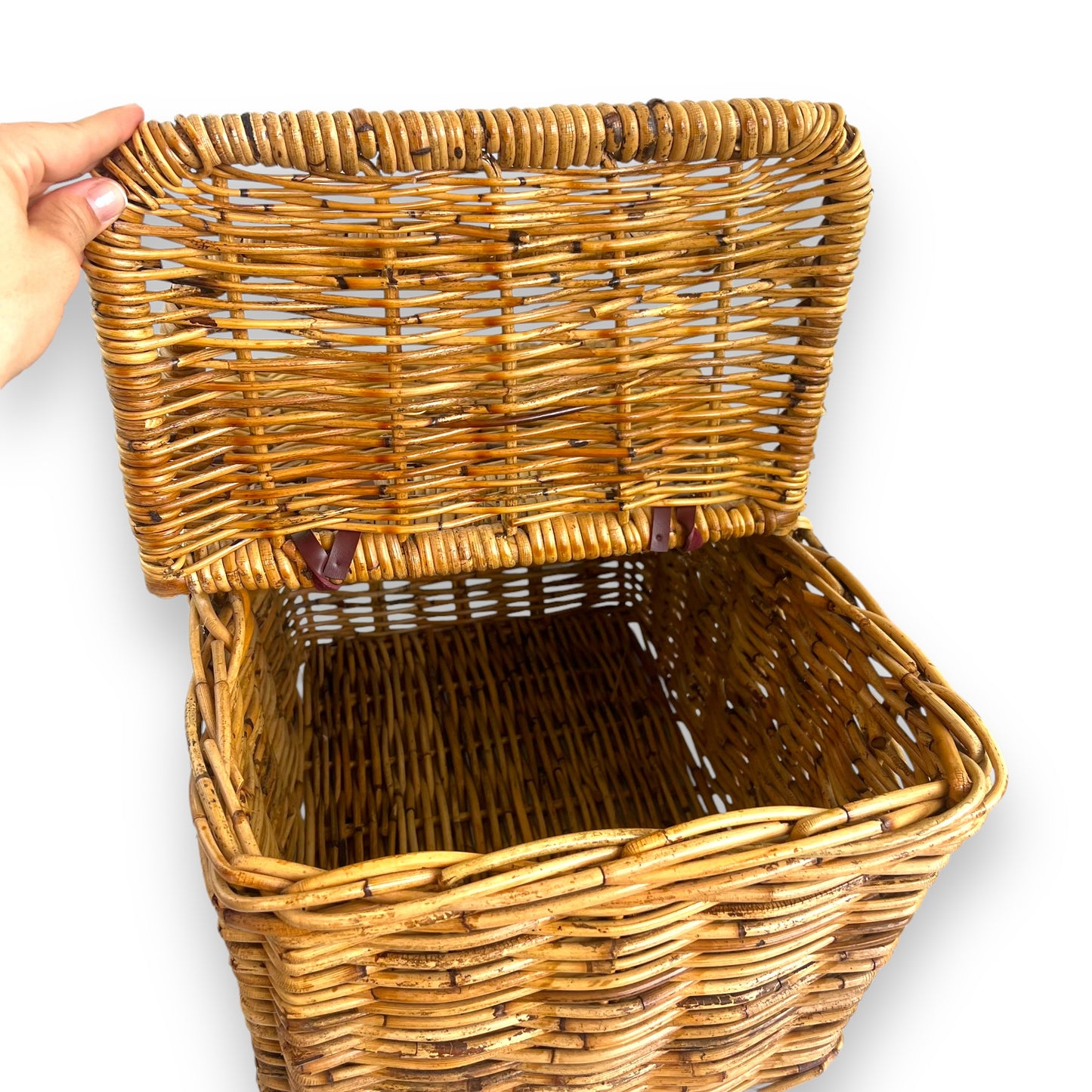 Wicker Picnic basket