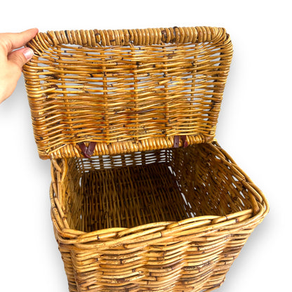 Wicker Picnic basket
