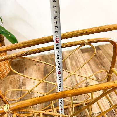 Cane Swirl Magazine/record holder