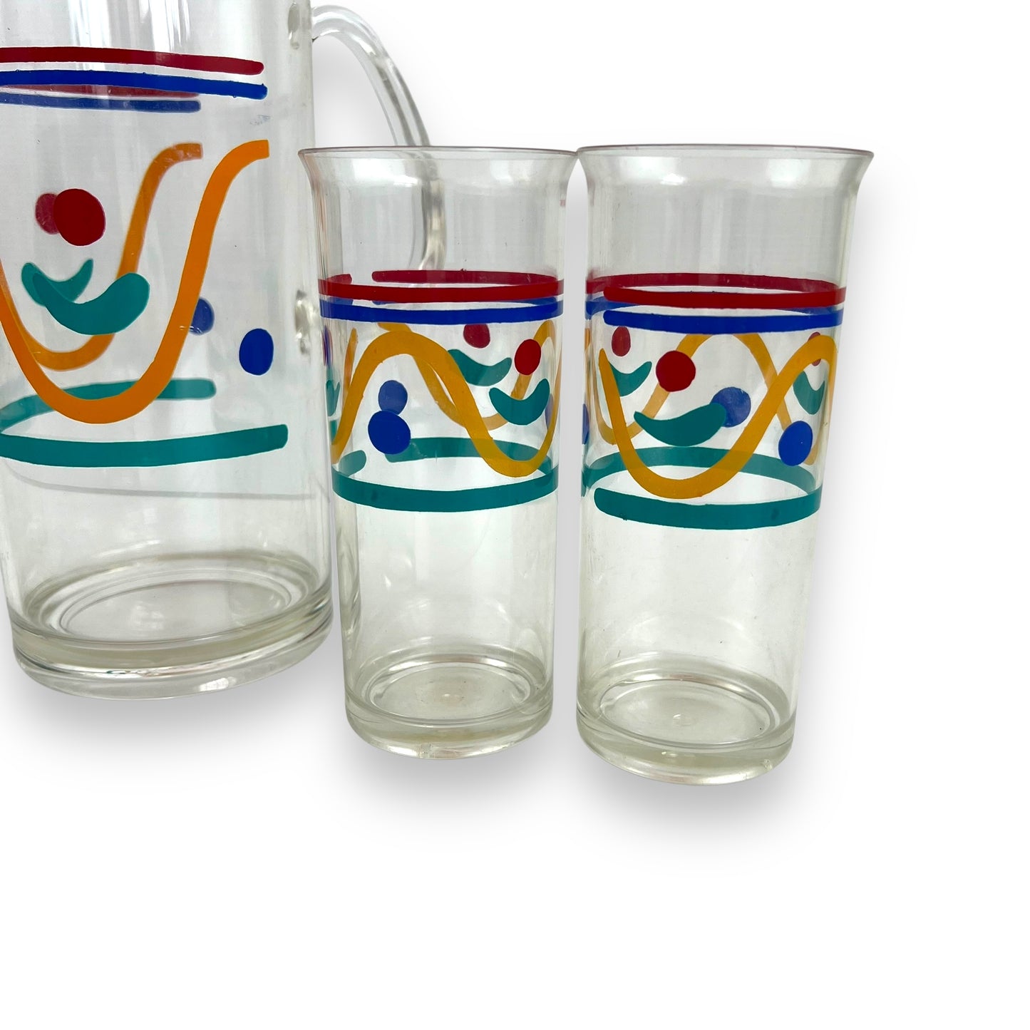 Mutli colour pattern plastic jug & 4 cups