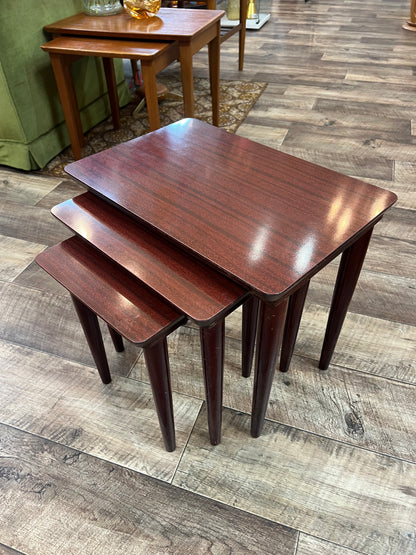 Nesting Table set of 3