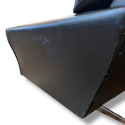 Mid-Century Black Vinyl Lounge – Retro 3-Seater Sofa