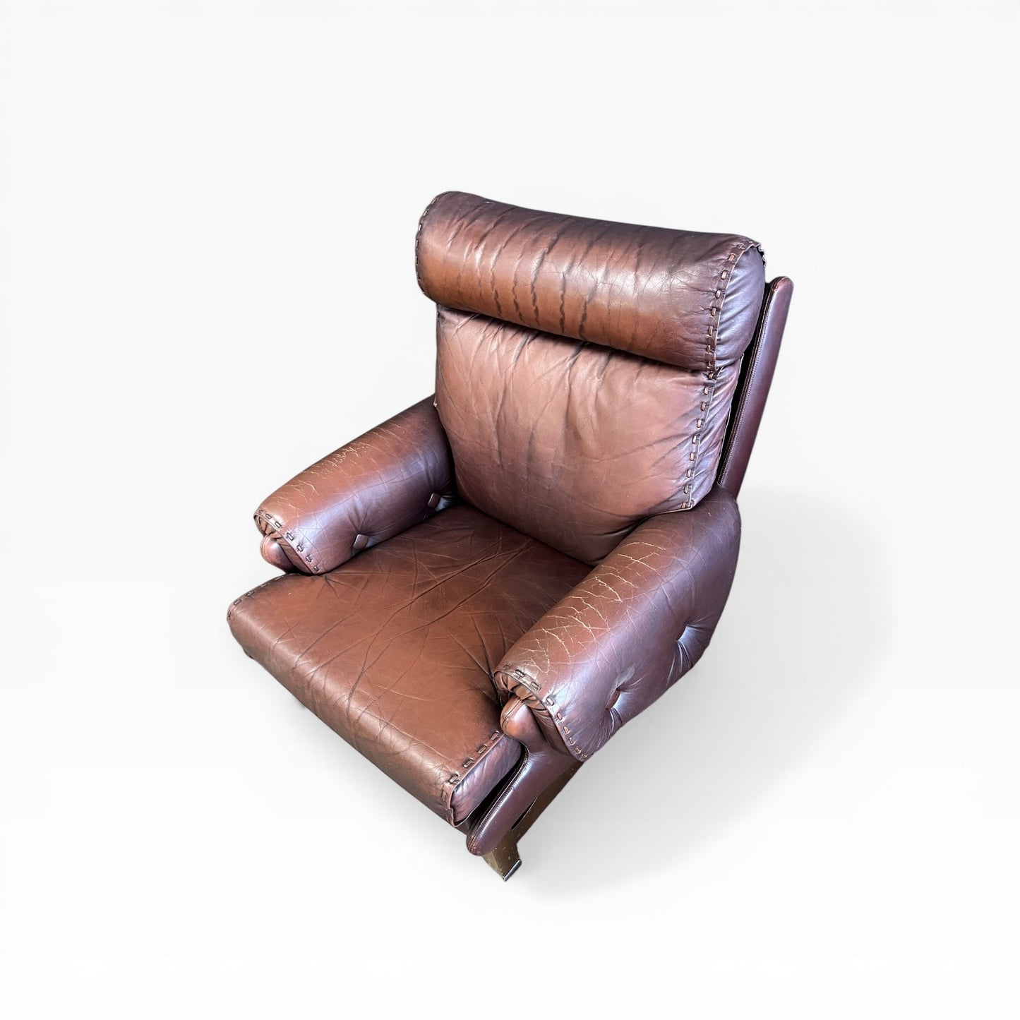 Moran Vintage Leather Armchair & Ottoman Set – Made in Melbourne