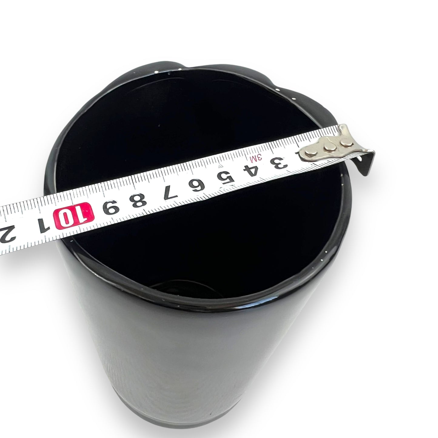 Black cylinder ceramic vase with twist detail