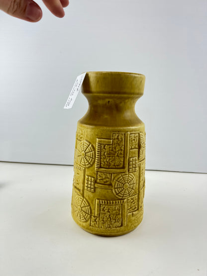 Bay West Germany Pottery Vase – Mustard Yellow Geometric 953-20