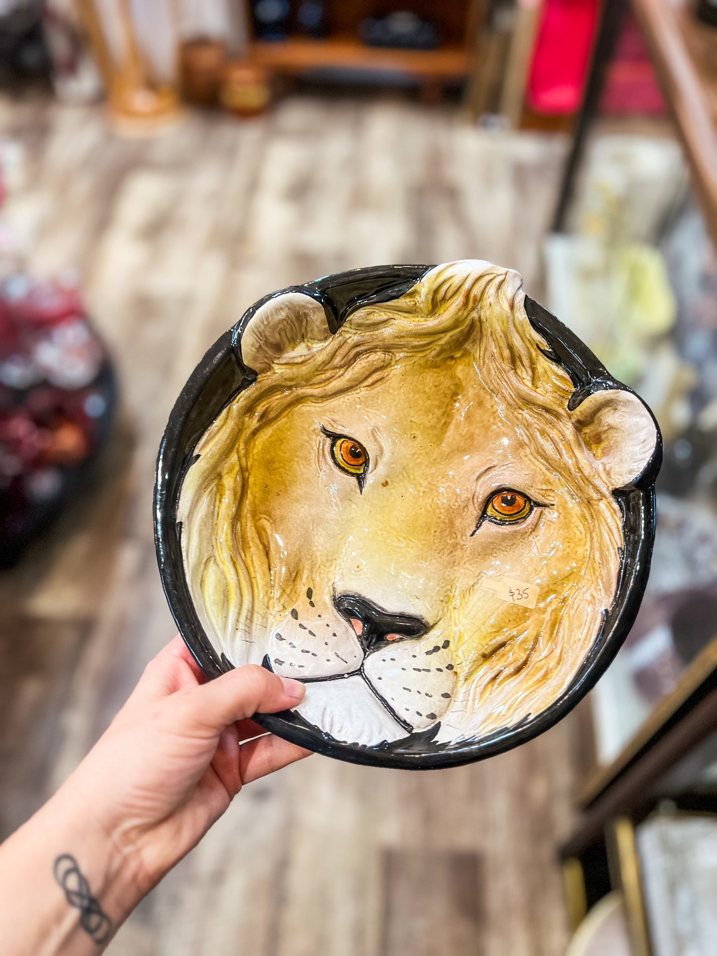 Ceramic Lion Bowl