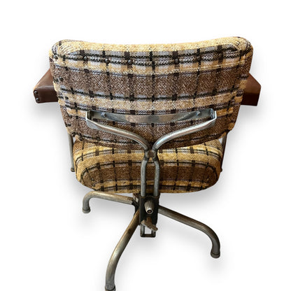 Swivel Office Chair – Plaid Upholstery & Chrome Frame