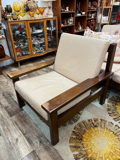 1.Mid-Century Modern Timber & Leather Lounge Chair