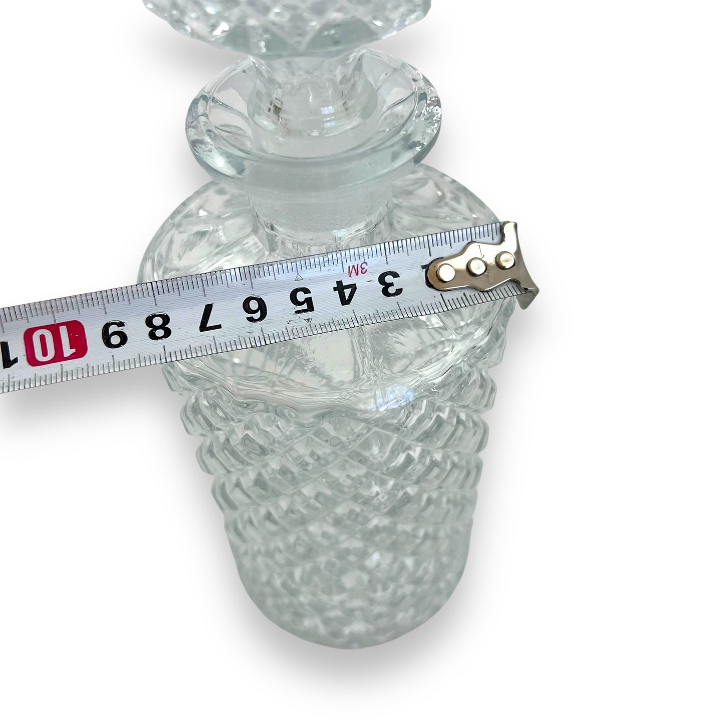 Vintage Cut Glass Decanter with Stopper – Diamond Pattern – Elegant Barware