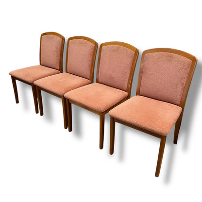Set of 4 Parker Dining Chairs – Teak Frame with Blush Pink Upholstery