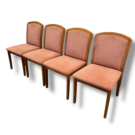 Set of 4 Parker Dining Chairs – Teak Frame with Blush Pink Upholstery