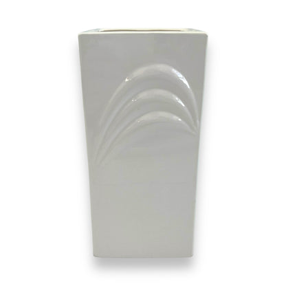 White rectangle vase with arch stripe pattern