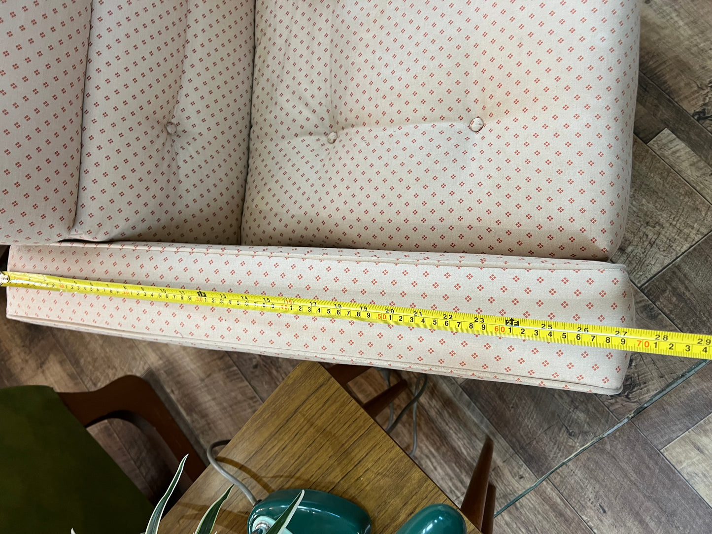 Swivel Lounge Chair – Cream Spotted Upholstery