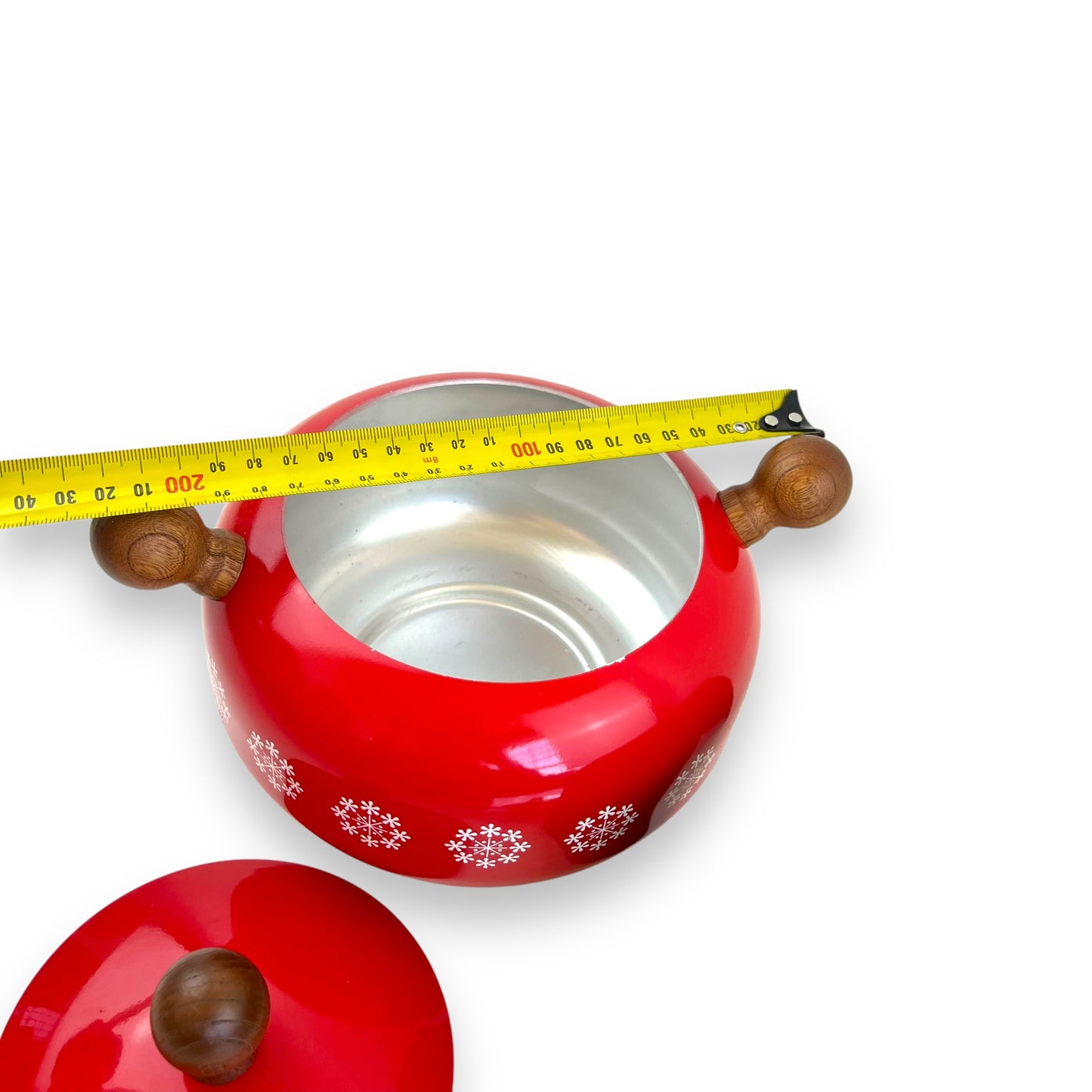 Red & Black Enamel Fondue Pot – Snowflake Design