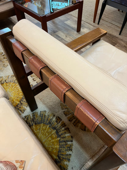 1.Mid-Century Modern Timber & Leather Lounge Chair